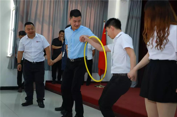 乾港集團(tuán),乾港官網(wǎng),乾港網(wǎng)絡(luò),室內(nèi)空氣凈化公司